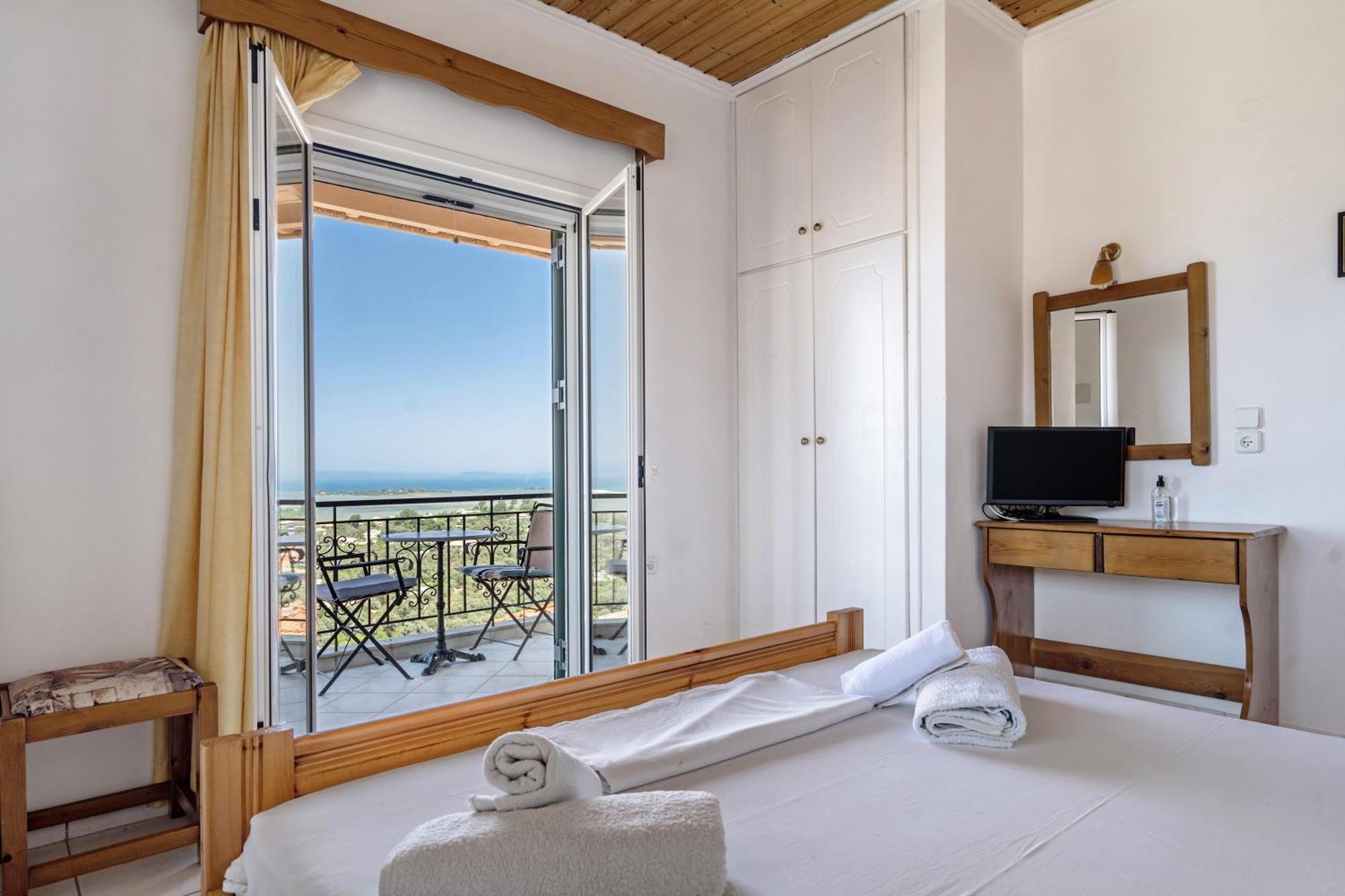 Lefkothea Apartment 2 Frinion Luaran gambar