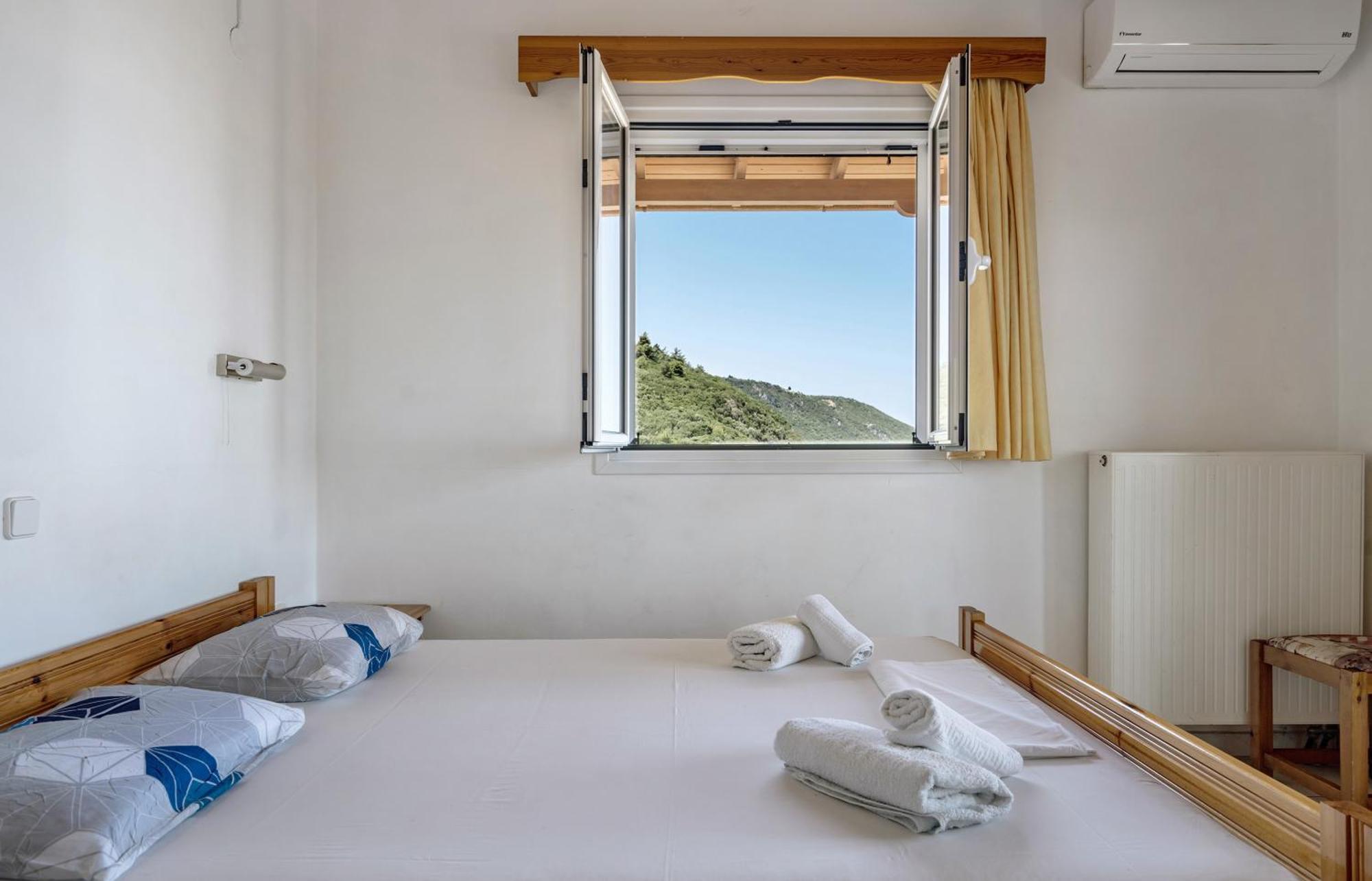 Lefkothea Apartment 2 Frinion Luaran gambar